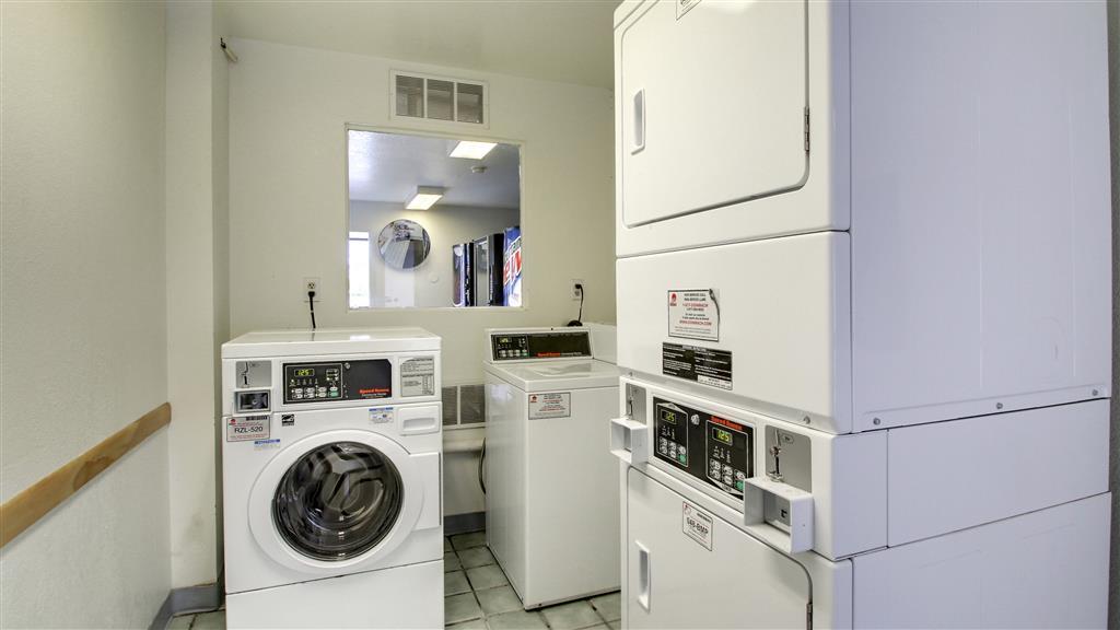 Motel 6 Manhattan Kansas Удобства фото